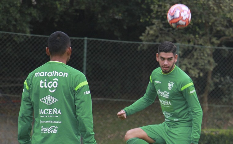 A poco del debut