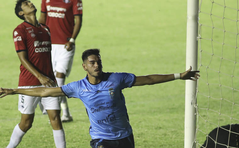 Blooming venció a Wilstermann 