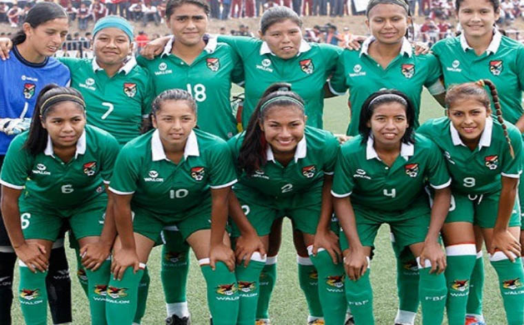 Bolivia enfrenta a República Dominicana