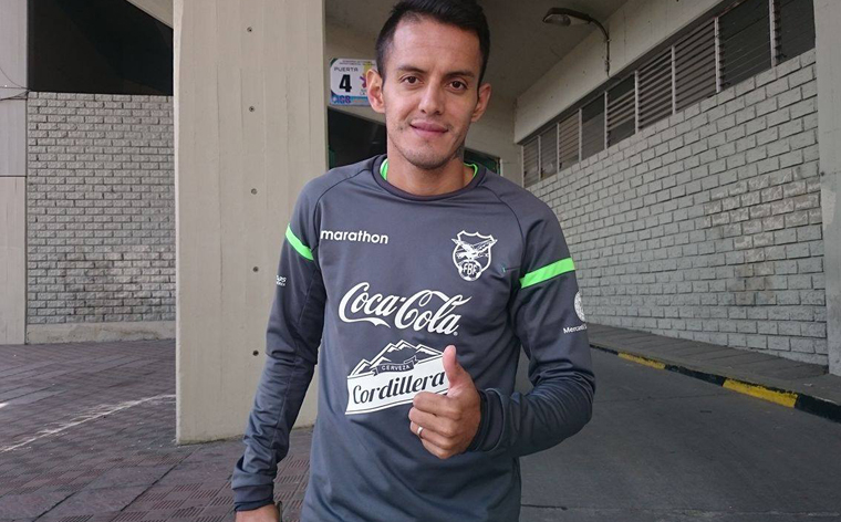 Campos llega primero