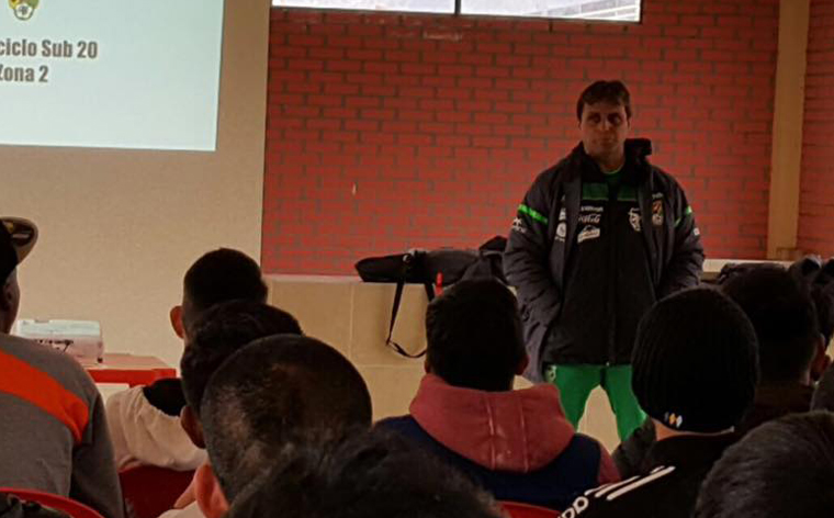 Charla de Primera