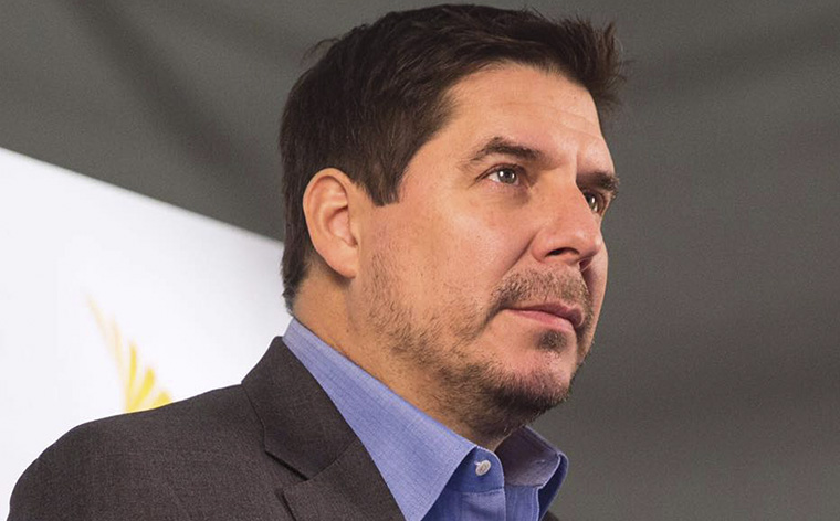 Claure aparece en la negociación