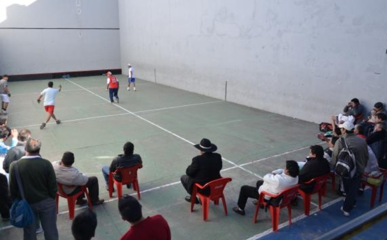 Cochabamba ganó en pelota raqueta