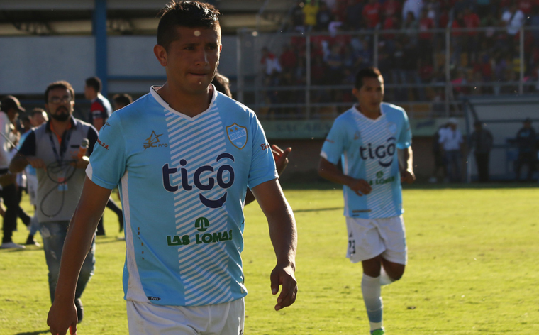 Cornejo calma las aguas