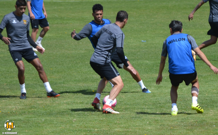 Cuatro que debutan en clásicos