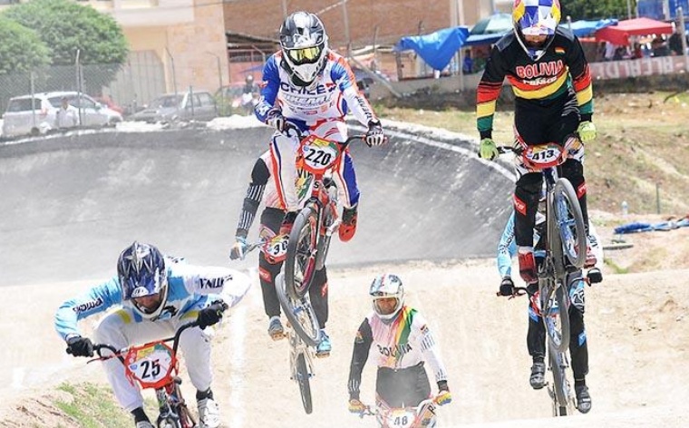 El BMX cochabambino en lo alto