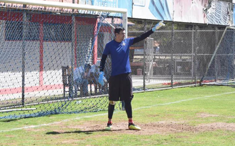 El Rojo cambia planes