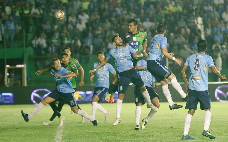 Empate en el clásico