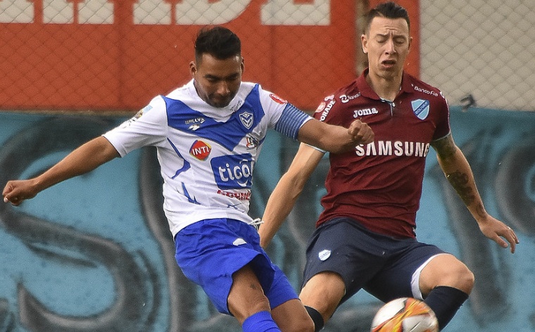 Empate en Tembladerani