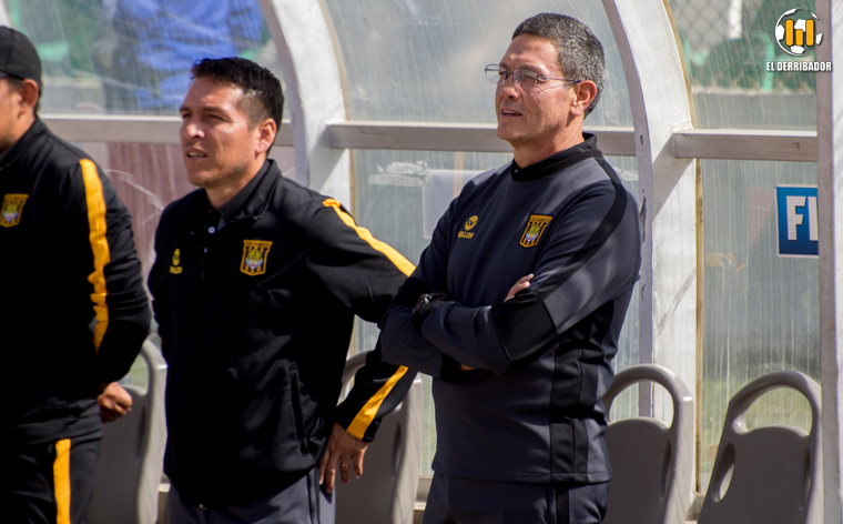 En busca de la tercera vicoria