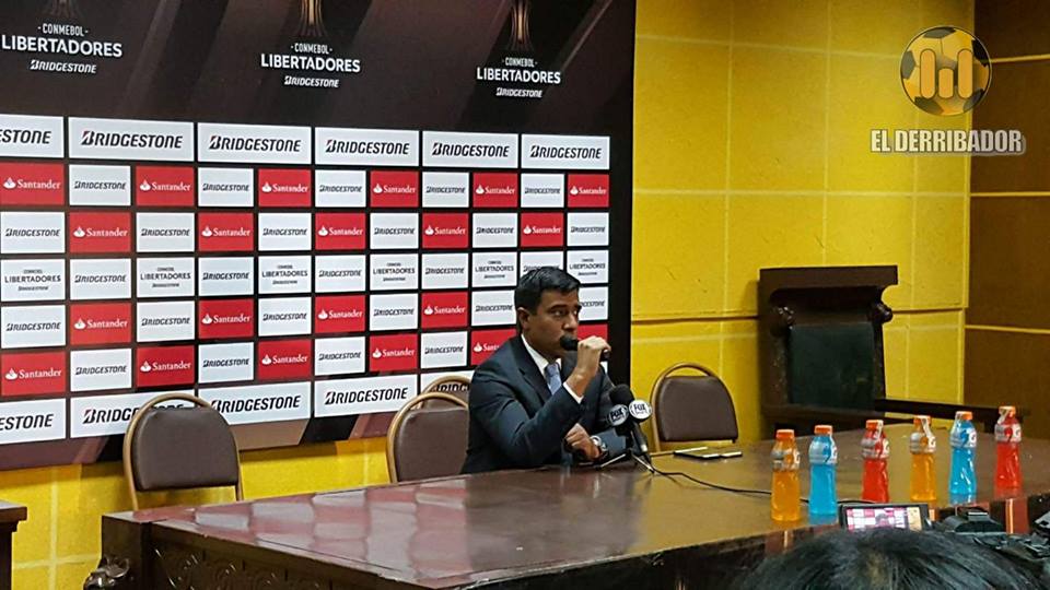 Equipo de jerarquía