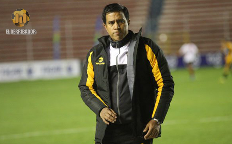 Farías contento