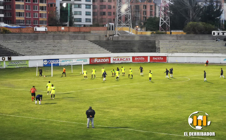 Futbol en Achumani