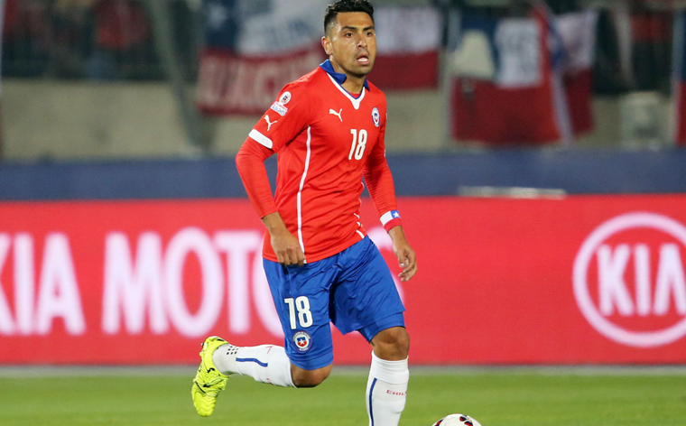 Jara y Aránguiz, las bajas en la Roja