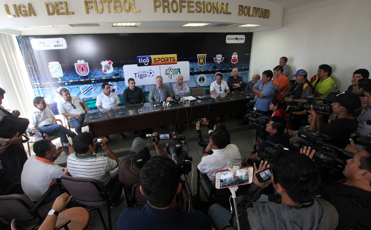 La FIFA y CONMEBOL están mirando todo
