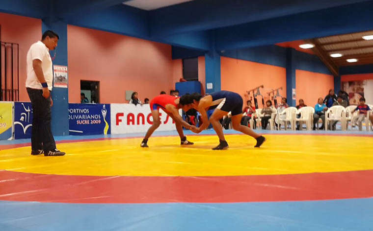 La lucha resigna sus campeonatos internacionales