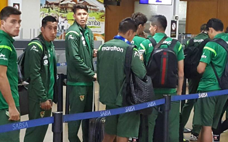 La selección emprende viaje a Asia