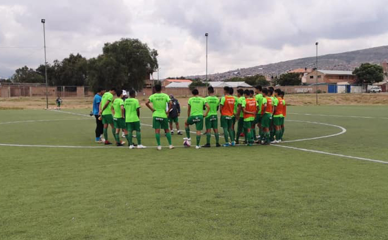 La sub 17 afina su trabajo