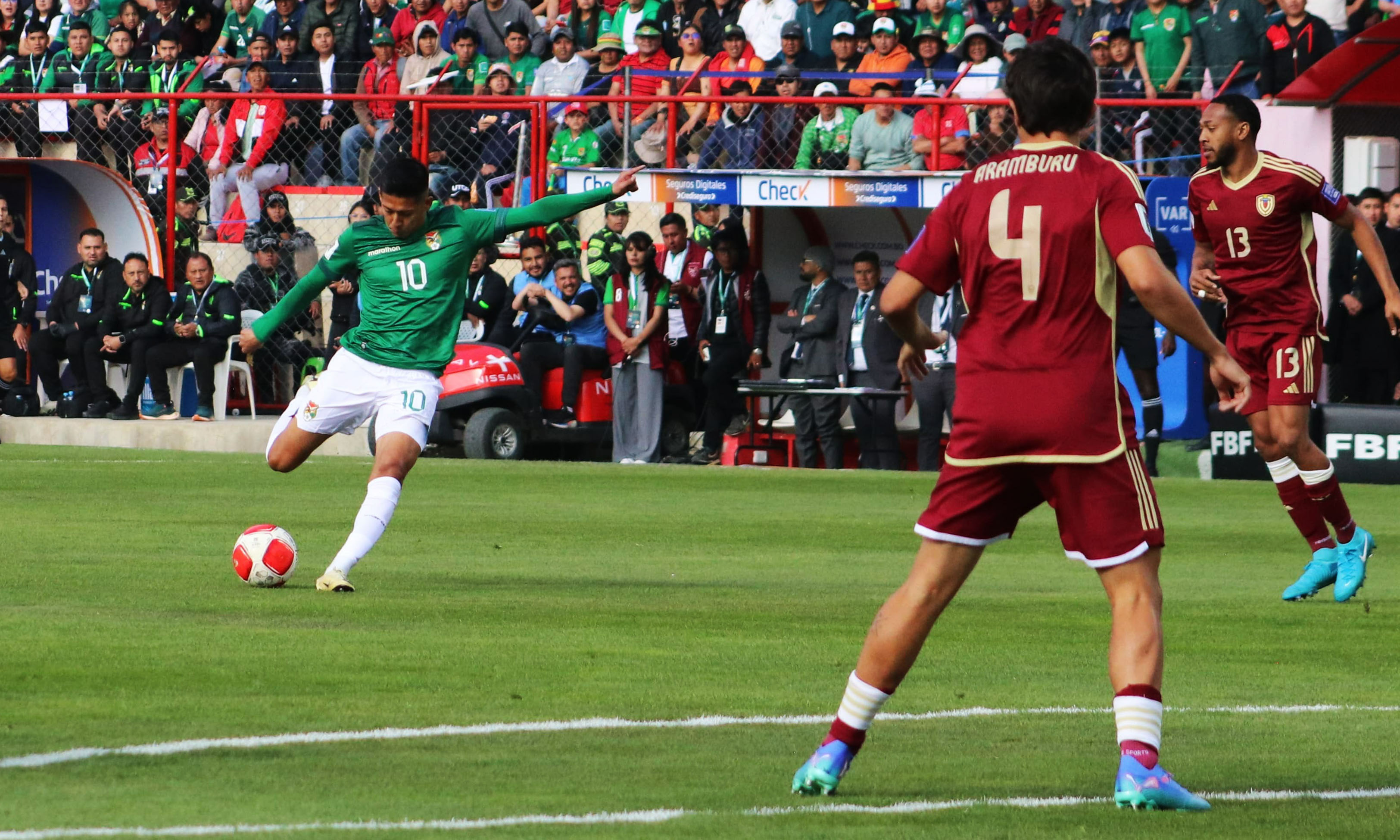 La Verde deslumbra en El Alto y golea a la Vinotinto