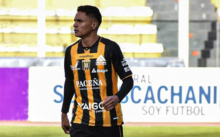 Lino espera su turno