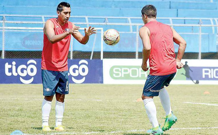 Machado en La Paz y otros movimientos