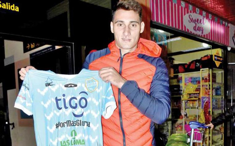 Moratta refuerza a Aurora