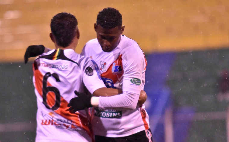 Nacional Potosí piensa en el clásico