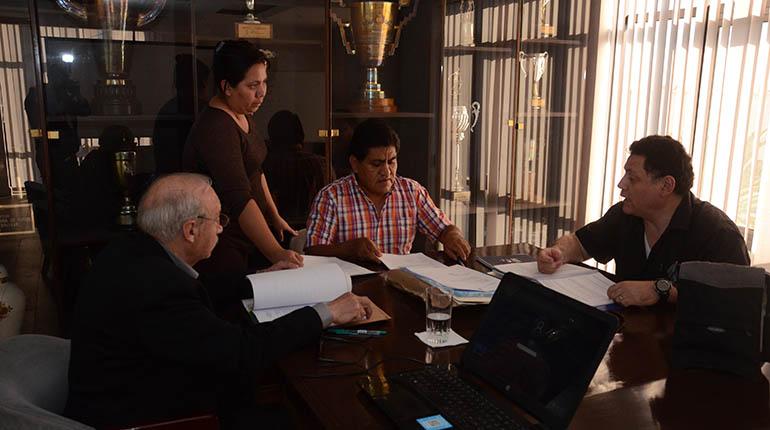 No se mueve la fecha de elecciones