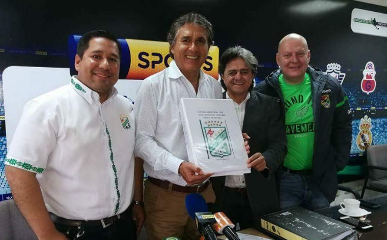 Oriente presentó sus documentos