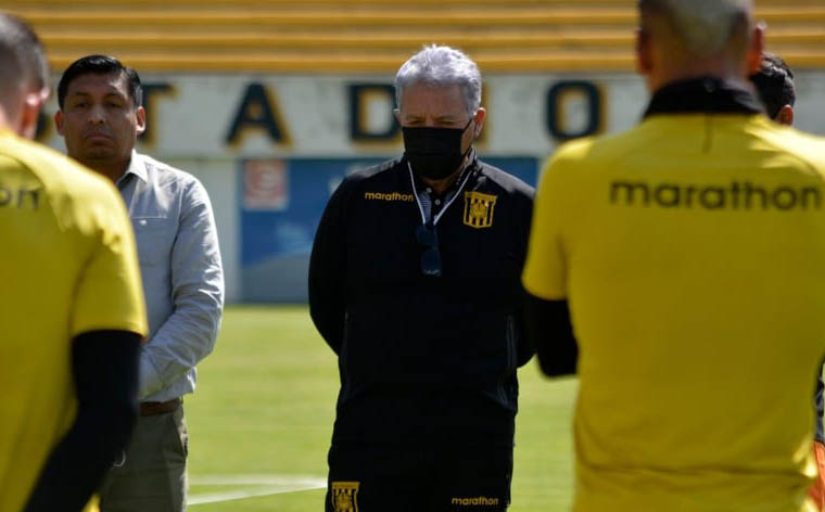 Orozco al mando de The Strongest
