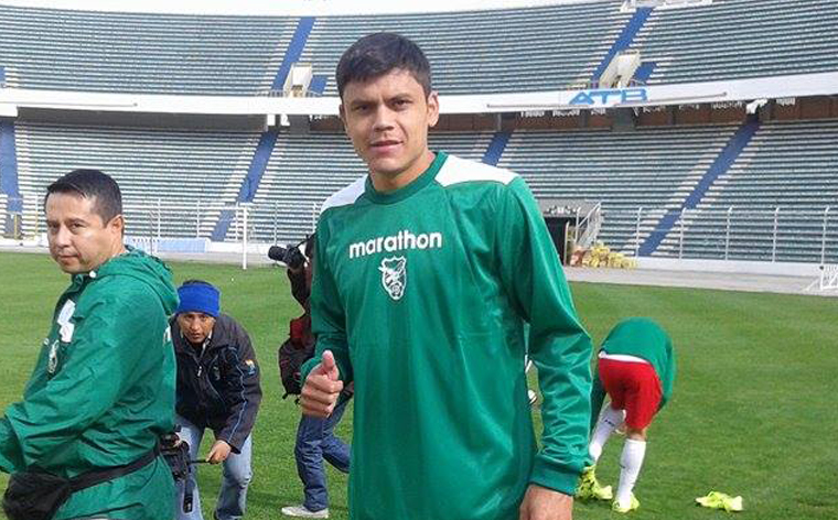 Óscar Díaz es ensayado en la ofensiva
