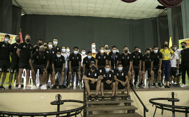 Palmaflor presenta su equipo