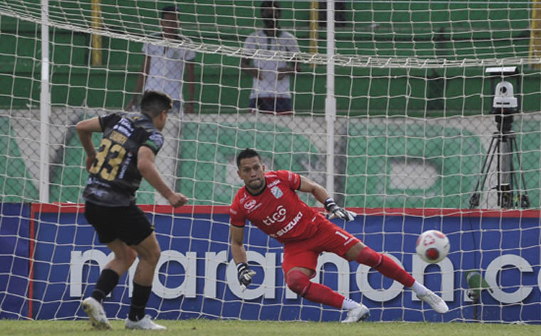 Partido de tres penales