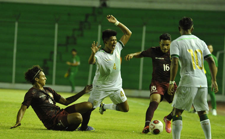 Perdió contra su similar