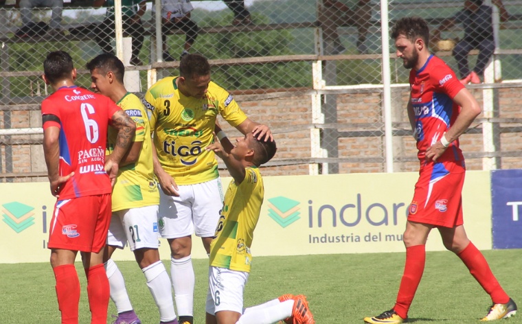 Petrolero dio un golpazo