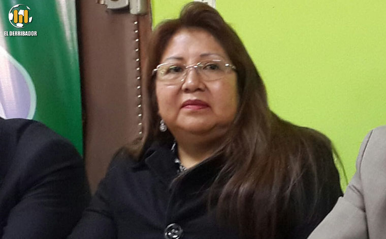 Presidenta contenta