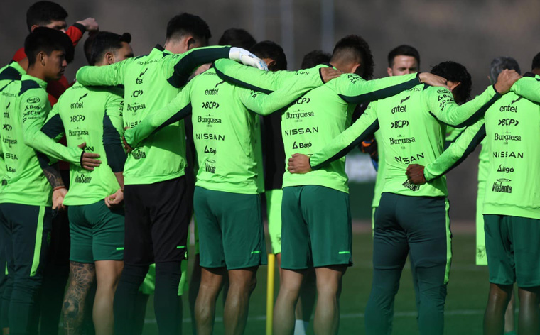 Primero juega la sub-23