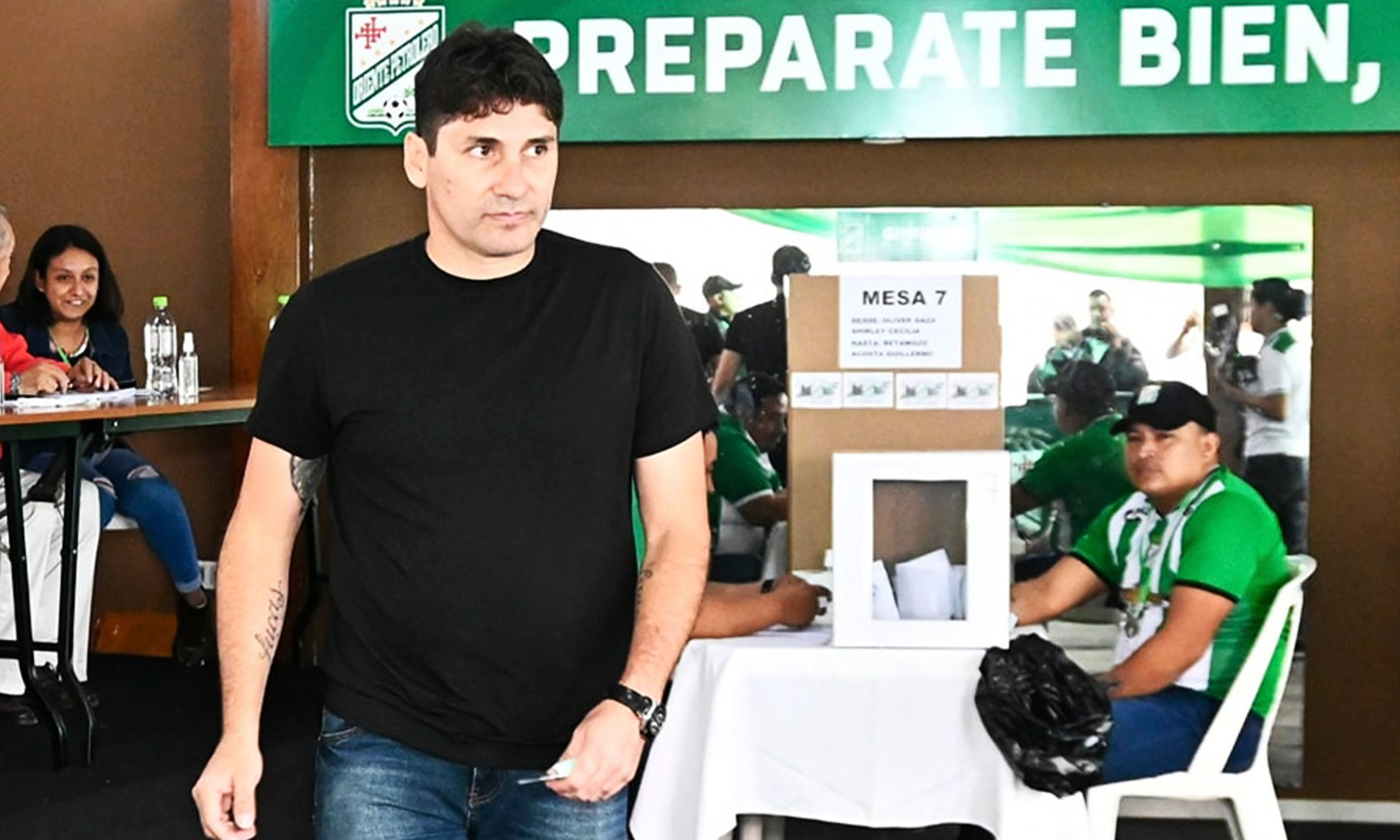 Raldes reelegido en Oriente Petrolero
