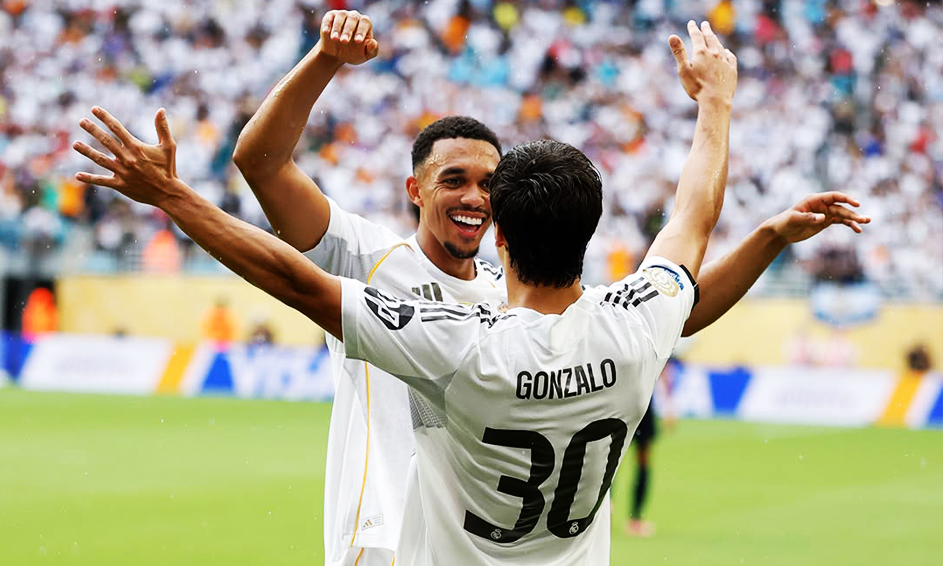 Real Madrid gana con la camiseta