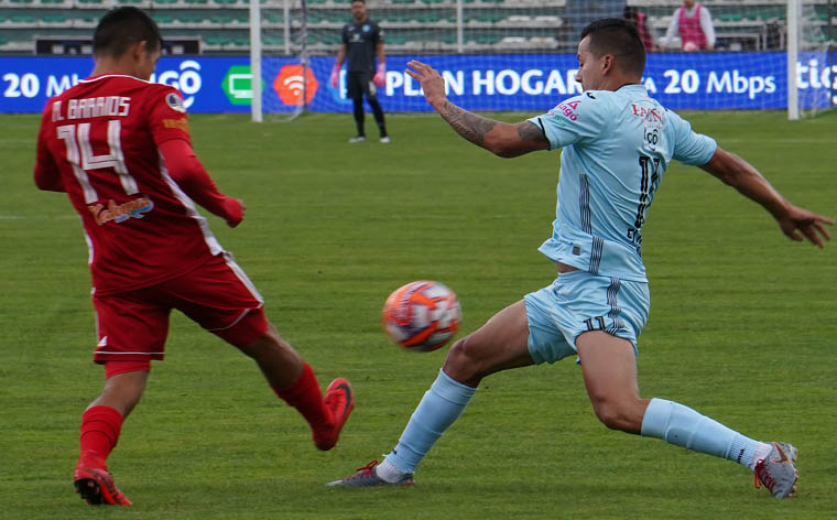 Royal Pari rescató un punto ante Bolívar (1-1) en el Tahuichi Royal Pari vs Bolívar - EL DERRIBADOR
