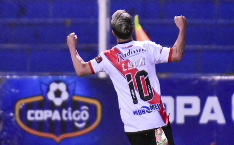 Salió victorioso