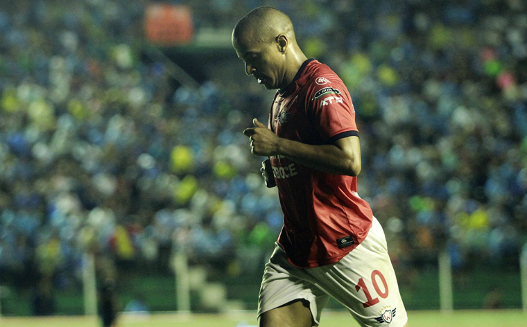 Serginho vuelve a la titularidad