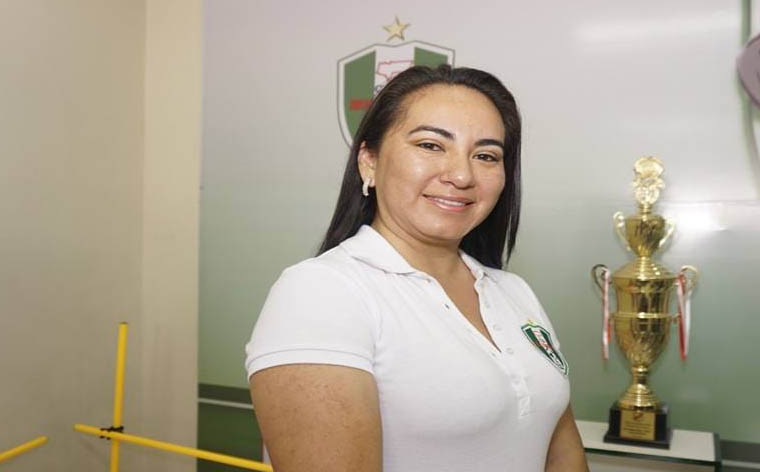 Solíz analiza sumar refuerzos 