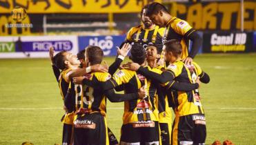 7 lances sin caer ante argentinos