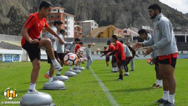 A Oruro con equipo variado