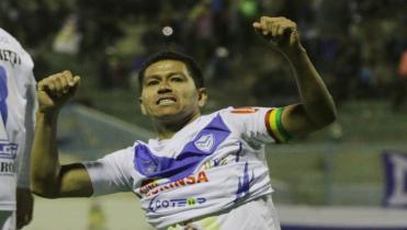 Ahora va por la U