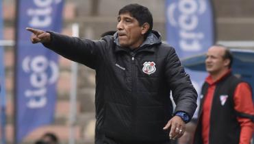 Alberto Illanes renunció