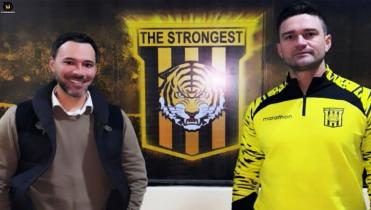 Alejandro Torres le da la bienvenida a Monasterio 