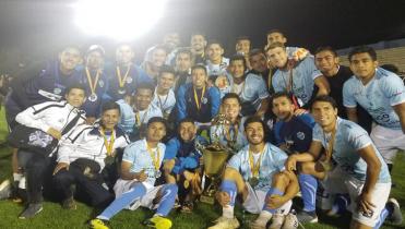 Aurora gana la Copa Bicentenario