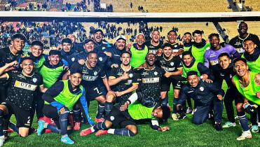 Aurora sorprende a Bolívar en el Hernando Siles